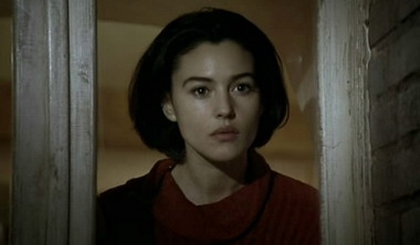 非常公寓-最富悬念和张力的爱情电影