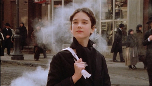 <em>少女</em>詹妮弗·康纳利:《<em>美国往事</em>》中的迷人女