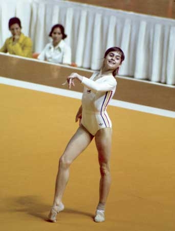 天使在人间-纳迪娅·科马内奇