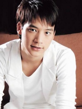 泰国男星\u2014\u2014Bie+Sukrit+泰剧王道电影