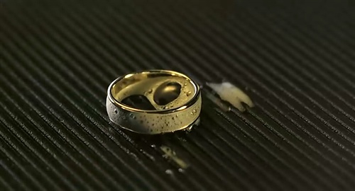 戒指看图猜成语_看图猜成语