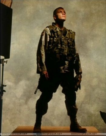 大兵伊万--《黑鹰坠落》的大兵造型 英伦情人- Ewan McGregor 电影