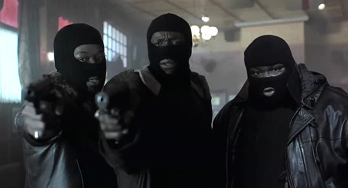 对电影《偷拐抢骗》的一句话影评 Mtime东北影