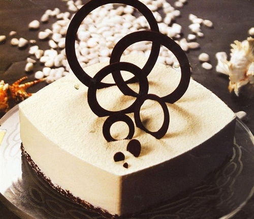 看生日蛋糕图猜成语_看图猜成语(2)