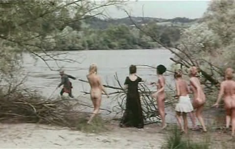 [1969年联邦德国喜剧片][勾引男人的女人们]