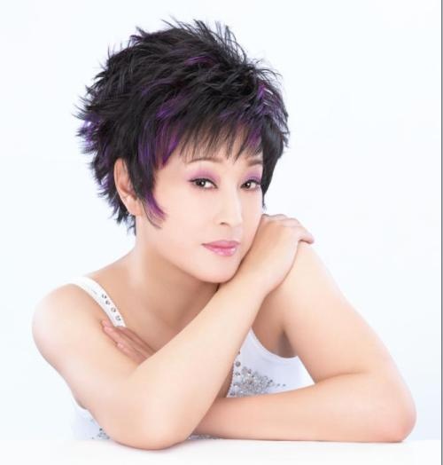 <em>刘晓庆</em>说:真不好意思 我怎么<em>现在</em>还这么年轻 囧