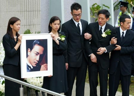 【新闻】张国荣外甥女中大校长要结婚-11.03