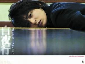 绫濑遥、山田孝之《白夜行》写真集 日剧进行