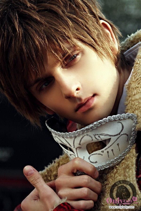 (号召<em>色女</em>)帅到心痛!--妖孽的<em>欧美</em>男模们~ 像明