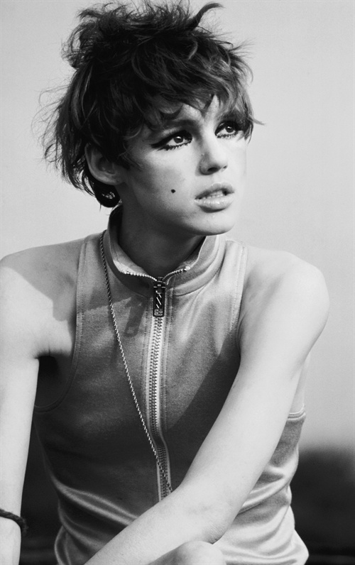 Edie Sedgwick:只为那瞬间光芒的<em>工厂女孩</em>。