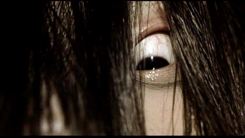 在现实与幻象间游走--鬼片恐怖特写镜头分析(图