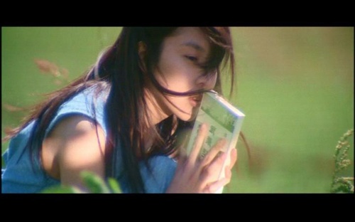 流出淡淡樱花香--四月物语