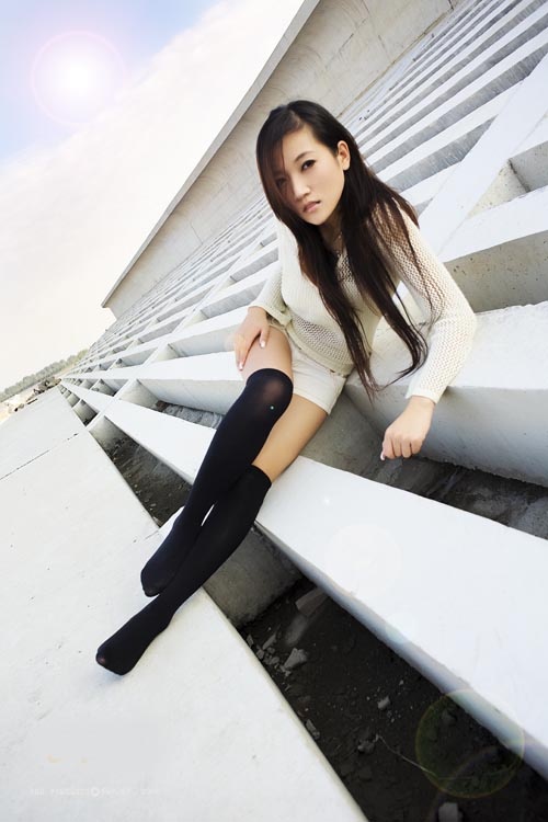 双腿修长的美女 我们都是夜猫子 电影
