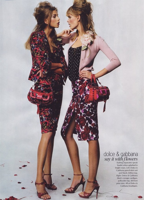 <em>姐妹</em>们的聚会:双生花<em>时尚</em>杂志<em>大片</em> 送给你的姐