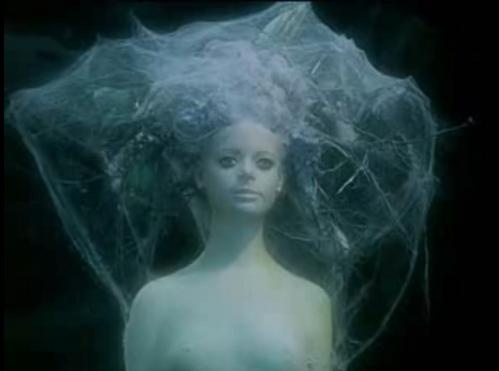 《<em>大海的女儿</em>》Malá morská víla(1975) 捷