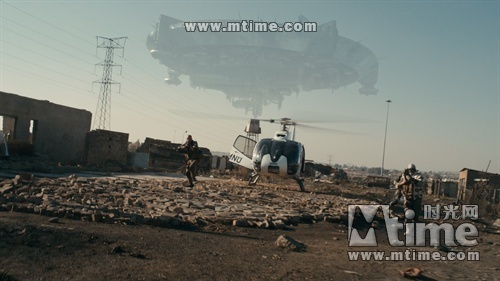 自以为是的下场 – 《第九区》影评