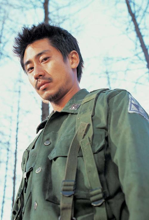 ��ӭ������Ī��/Welcome to Dongmakgol(2005) ��ӰͼƬ ���� #05 ��ͼ 900X1324