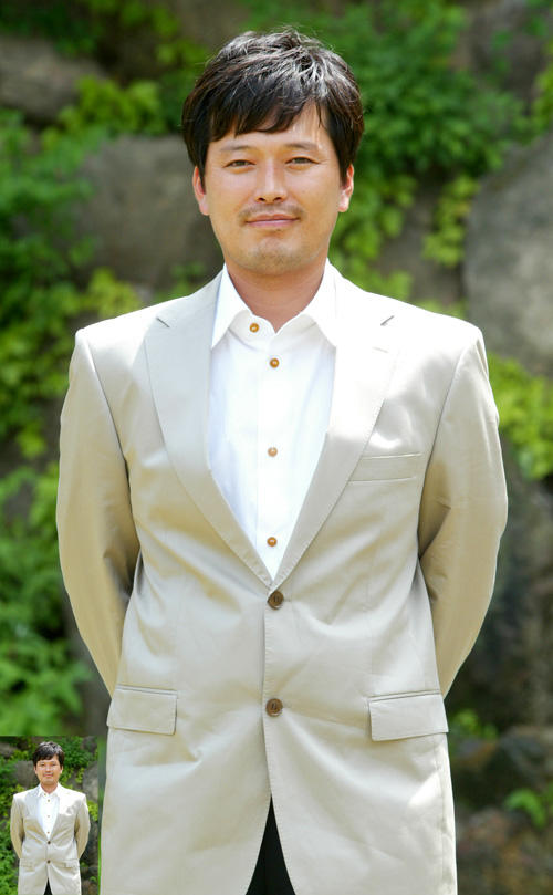 ��ӭ������Ī��/Welcome to Dongmakgol(2005) ��ӰͼƬ ���� #14 ��ͼ 500X809
