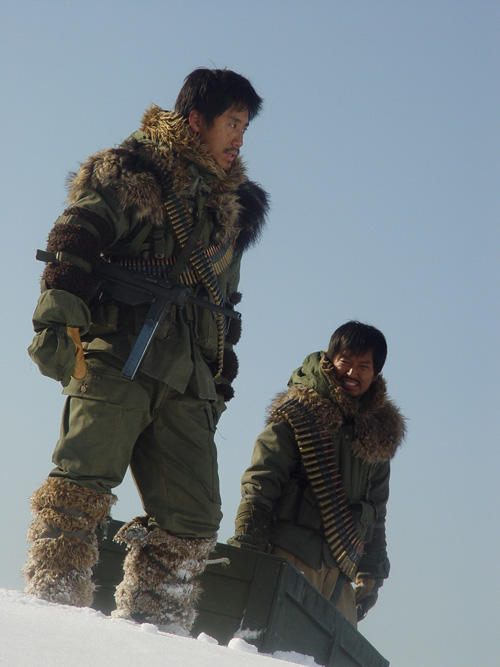 ��ӭ������Ī��/Welcome to Dongmakgol(2005) ��ӰͼƬ ���� #16 ��ͼ 500X667