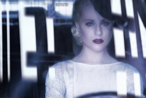 [埃文·蕾切尔·伍德]像极《<em>银翼杀手</em>》<em>女复制</em>