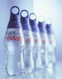 Evian矿泉水广告