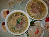 羊肉泡馍！