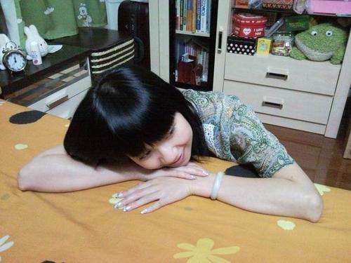 趴