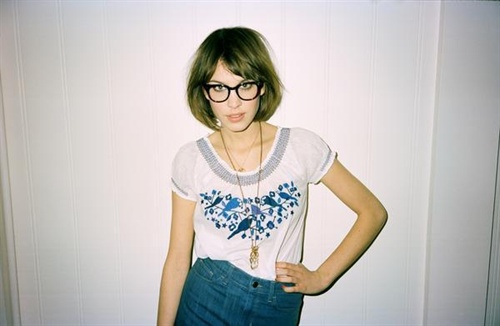 Alexa Chung (56)