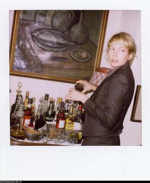 pouring_drink_adjusted3