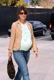 13264_Katie_Holmes_pregnant_out_in_West_