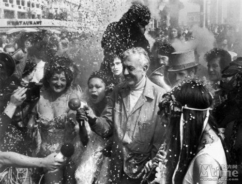 Jacques TATI et le Magc Circus