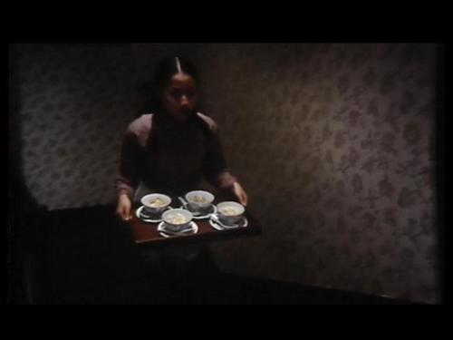 女佣
