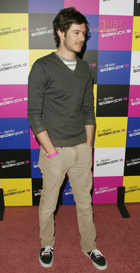 [Adam Brody]《<em>女人领地</em>》剧照+近照 读图 <em>电影</em>