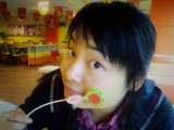 Vivian**恋上棒棒糖~~