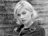 elisha-cuthbert-17822