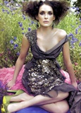 Winona Ryder 《VOGUE》8月号