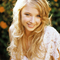 Elisabeth Harnois 03