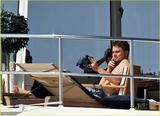 leonardo-dicaprio-shirtless-08