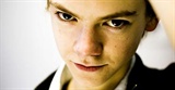 Thomas_Sangster_080407