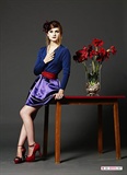 Bonnie Wright LUXX-02