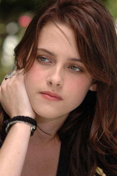 欧美90后美少女明星一览