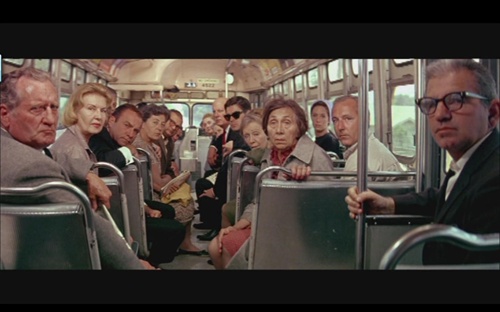 《毕业生》——为了逃避,所以追寻