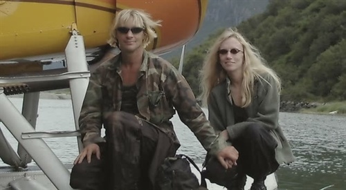 《灰熊人》:"狮子走了,崔德维尔消失了"