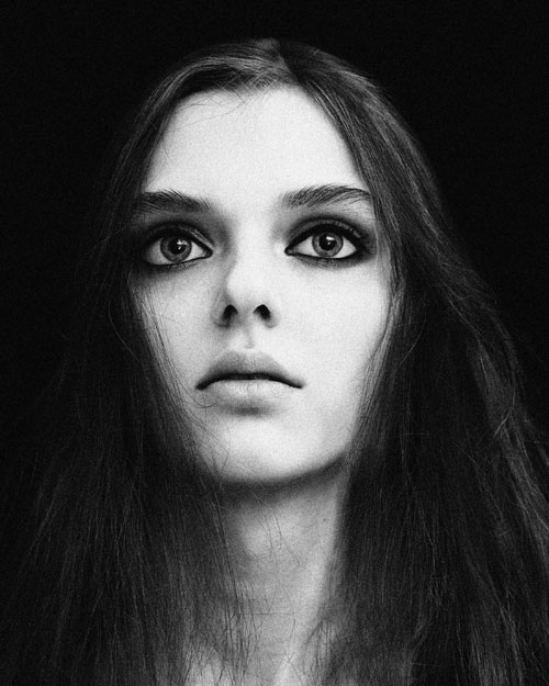 眼睛瞪得像铜铃:娱乐圈大眼儿贼 - 金牌狙击手 - 金牌狙击手